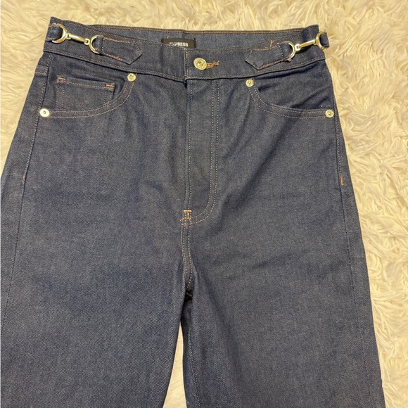 Express Jeans High Rise Mom Jeans Express Mom Jeans High Rise Jeans - Picture 3 of 7